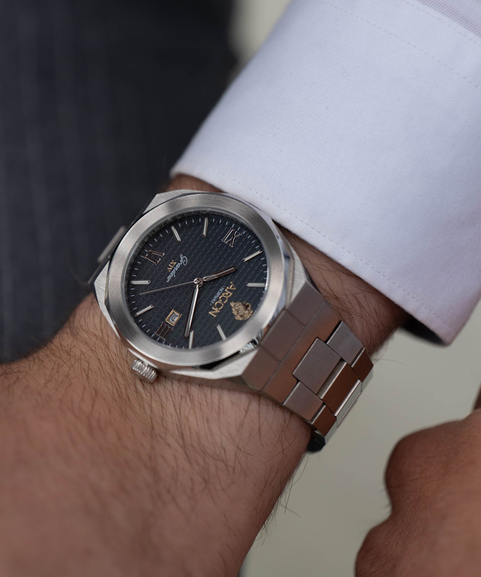 Grandeur XIV – Royal Blue