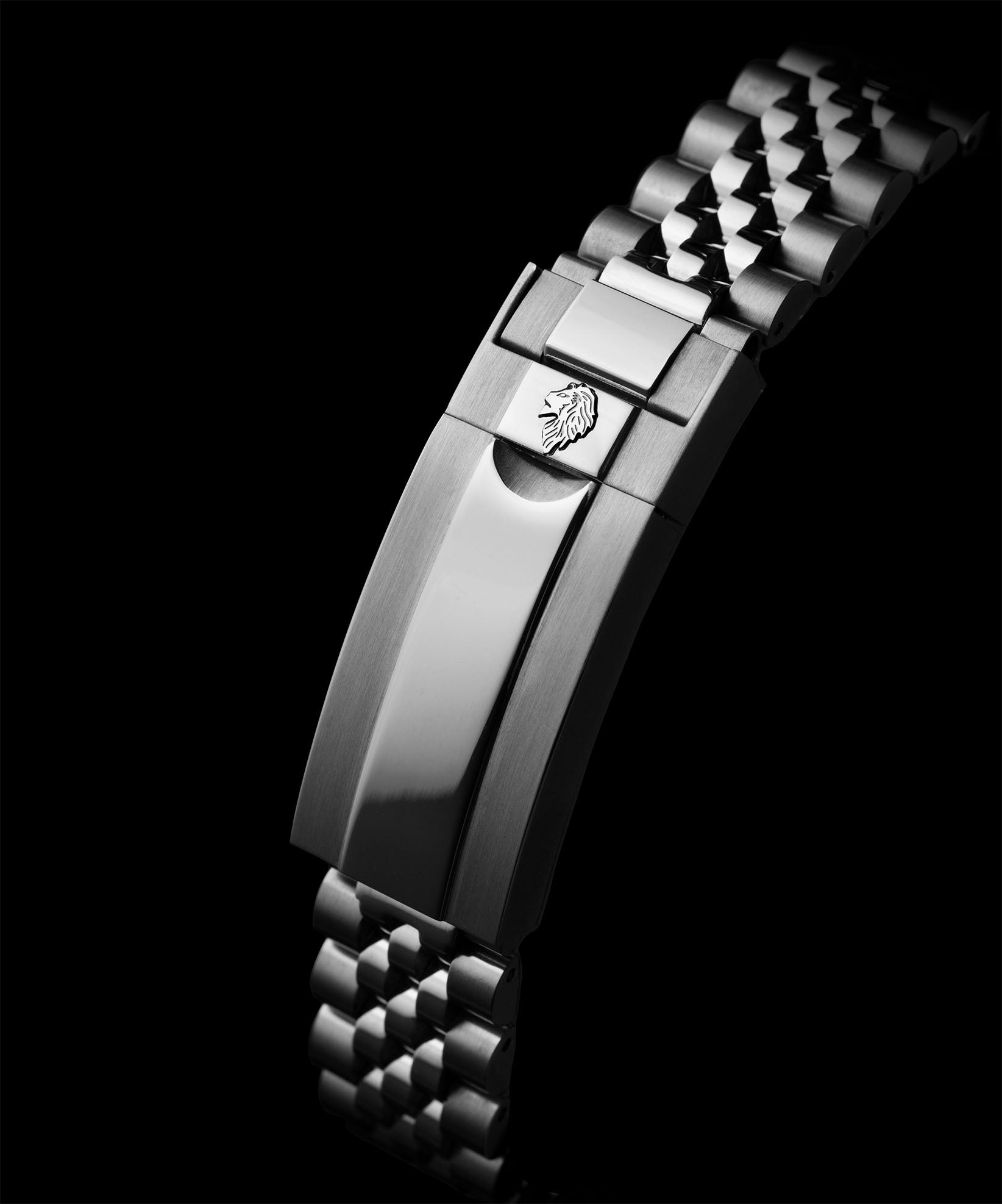 Eminence – Deep Black