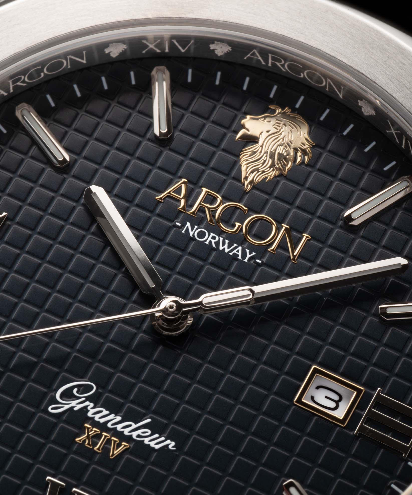 Grandeur XIV – Royal Blue